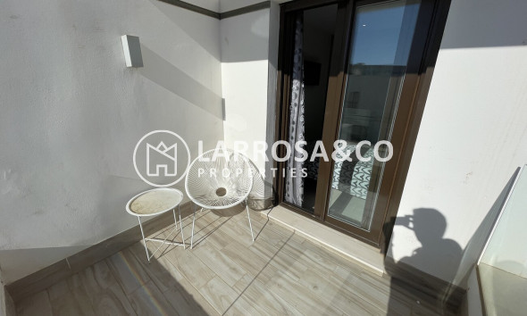 A Vendre - Semi-detached house - Villamartín - Villamartin