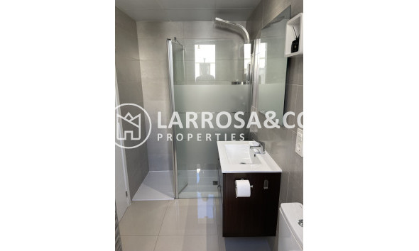 A Vendre - Semi-detached house - Villamartín - Villamartin