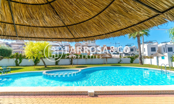 A Vendre - Semi-detached house - Villamartín - Villamartin