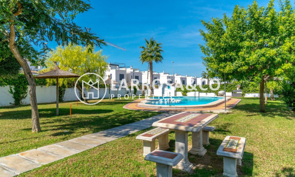 A Vendre - Semi-detached house - Villamartín - Villamartin