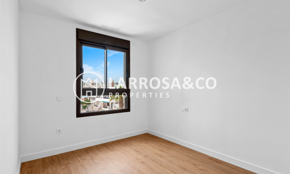 Reventa - Atico - Villamartín - Costa Blanca