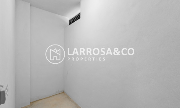 Reventa - Atico - Villamartín - Costa Blanca