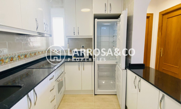 Herverkoop - Apartment - Villamartín - Costa Blanca