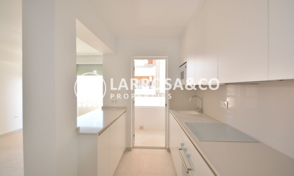 Herverkoop - Apartment - Torrevieja - La Mata