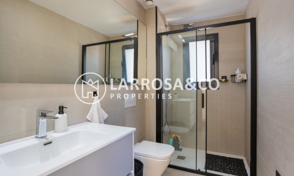 Reventa - Chalet - Ciudad Quesada - center