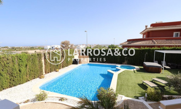 Reventa - Chalet - Ciudad Quesada - Costa Blanca