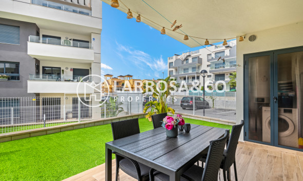 Reventa - Apartamento - Villamartín - Costa Blanca