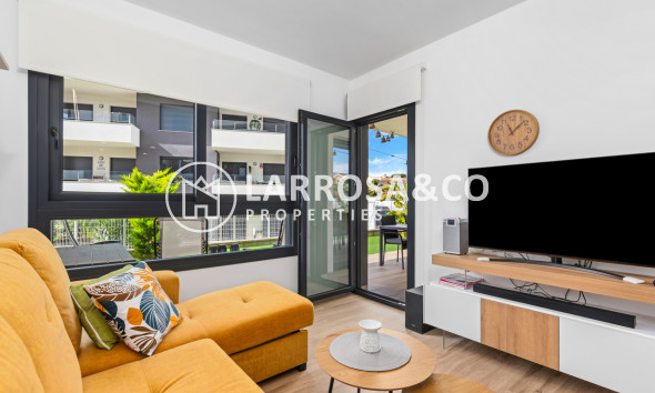 Reventa - Apartamento - Villamartín - Costa Blanca