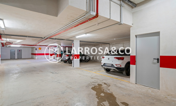 Reventa - Apartamento - Villamartín - Costa Blanca