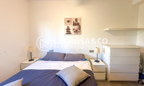 Reventa - Apartamento - Villamartín - Costa Blanca