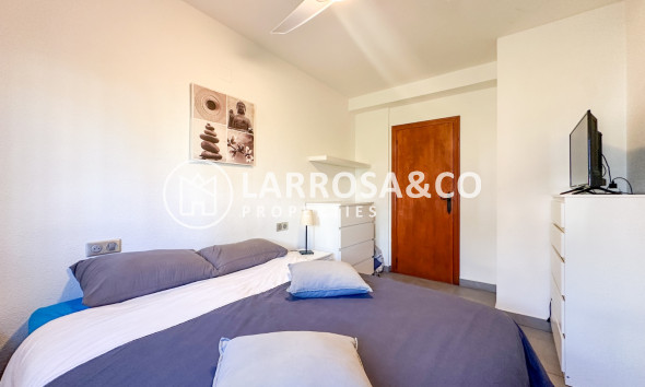 Reventa - Apartamento - Villamartín - Costa Blanca