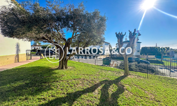 Reventa - Apartamento - Villamartín - Costa Blanca