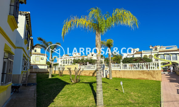 Reventa - Apartamento - Villamartín - Costa Blanca