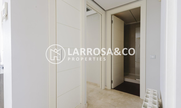 Reventa - Atico - Orihuela costa - Las Colinas Golf