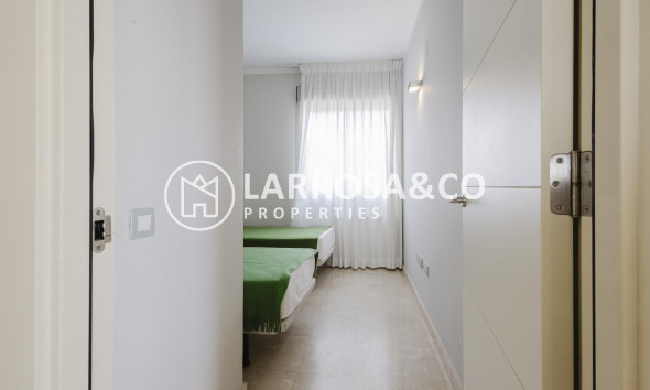 Reventa - Atico - Orihuela costa - Las Colinas Golf