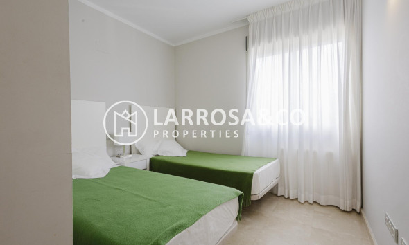 Reventa - Atico - Orihuela costa - Las Colinas Golf