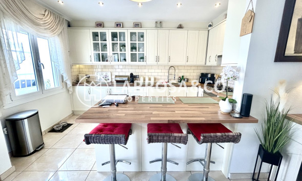 Herverkoop - Villa - Villamartín - Costa Blanca