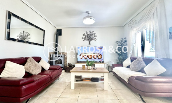 Herverkoop - Villa - Villamartín - Costa Blanca