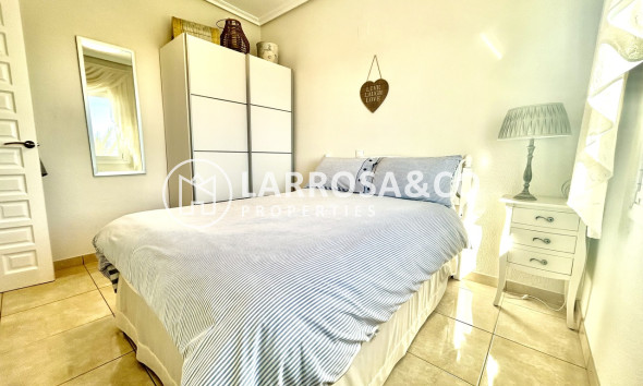 Herverkoop - Villa - Villamartín - Costa Blanca