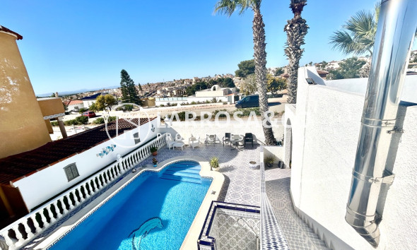 Herverkoop - Villa - Villamartín - Costa Blanca