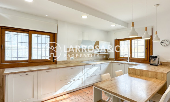 Reventa - Chalet - Dehesa de Campoamor - Costa Blanca