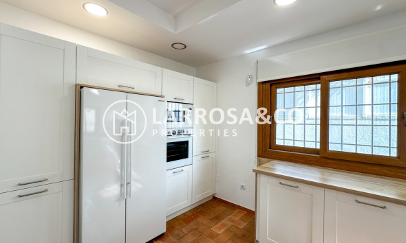 Reventa - Chalet - Dehesa de Campoamor - Costa Blanca