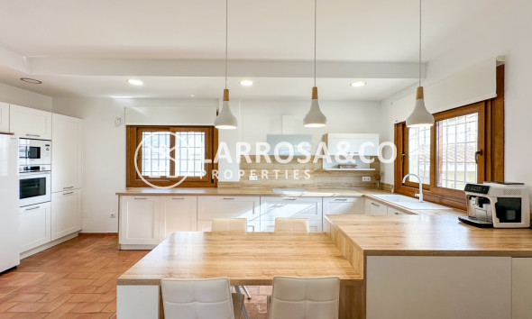 Reventa - Chalet - Dehesa de Campoamor - Costa Blanca