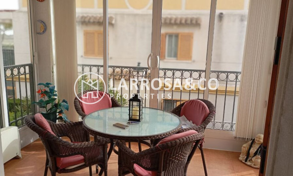 Resale - Apartment - Daya Vieja - Costa Blanca