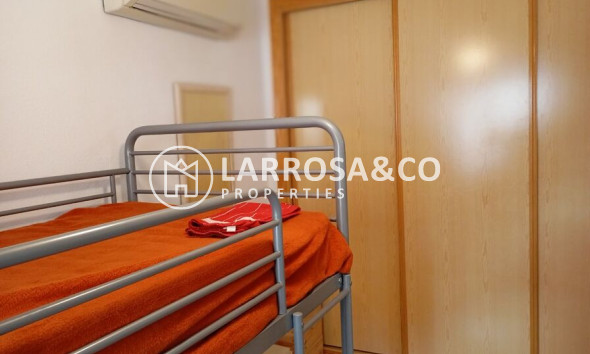 Resale - Apartment - Daya Vieja - Costa Blanca