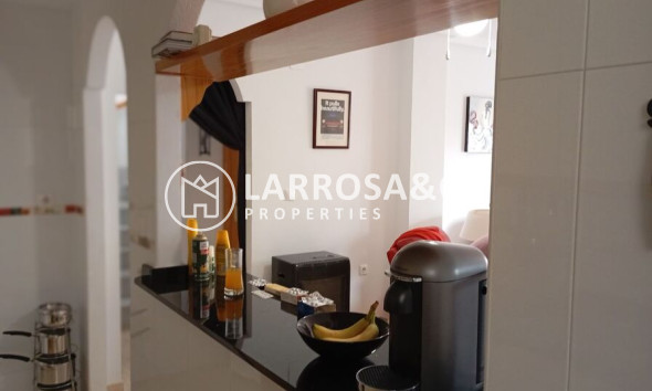 Resale - Apartment - Daya Vieja - Costa Blanca