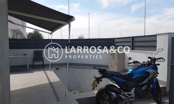 A Vendre - Villa - Daya Vieja - Costa Blanca