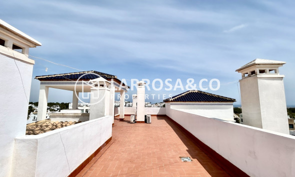 Resale - Apartment - Villamartín - Costa Blanca