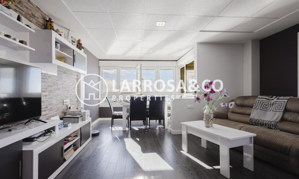 Herverkoop - Apartment - Torrevieja - Playa del Acequión