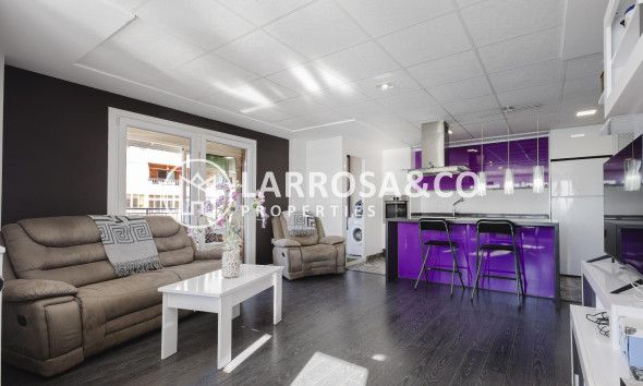 Herverkoop - Apartment - Torrevieja - Playa del Acequión