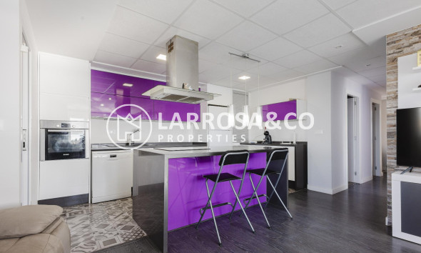 Herverkoop - Apartment - Torrevieja - Playa del Acequión