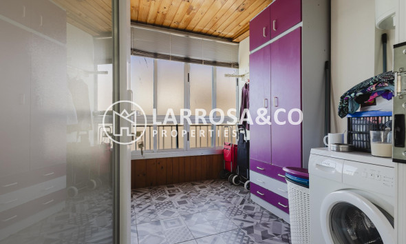 Herverkoop - Apartment - Torrevieja - Playa del Acequión