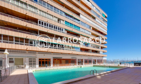 Herverkoop - Apartment - Torrevieja - Playa del Acequión