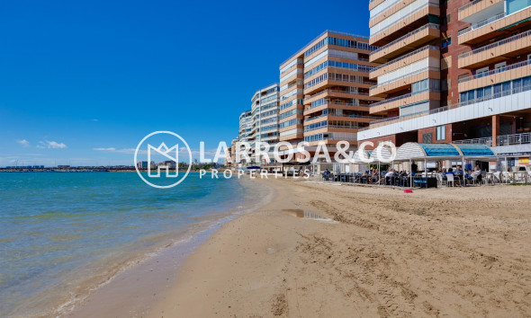 Herverkoop - Apartment - Torrevieja - Playa del Acequión
