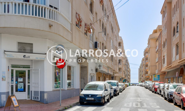 Reventa - Apartamento - Torrevieja - Playa del Acequión