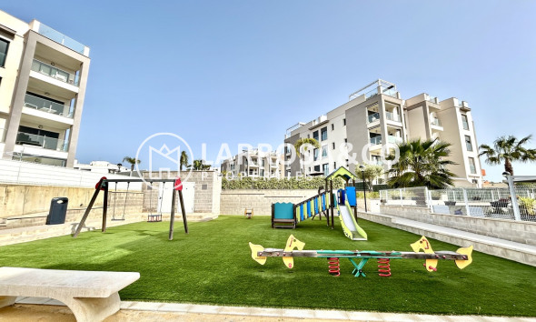 Resale - Apartment - Villamartín - Costa Blanca