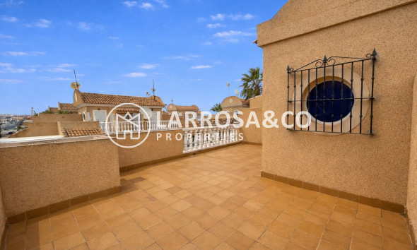 Resale - Semi-detached house - Cabo Roig - Costa blanca