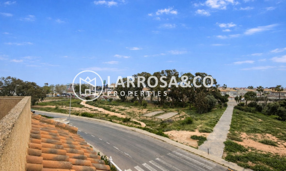 Resale - Semi-detached house - Cabo Roig - Costa blanca