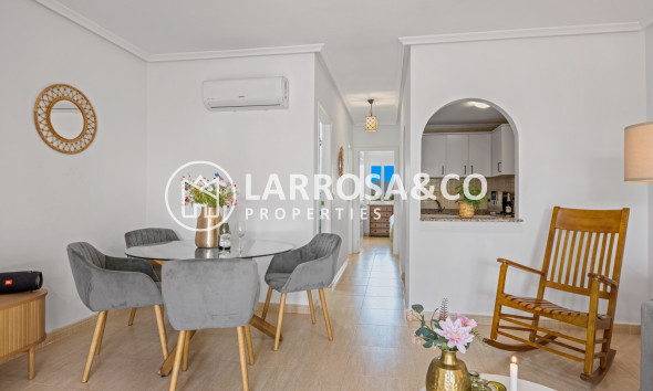 Resale - Apartment - Daya Nueva - Costa Blanca
