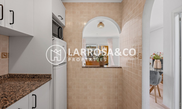 Resale - Apartment - Daya Nueva - Costa Blanca