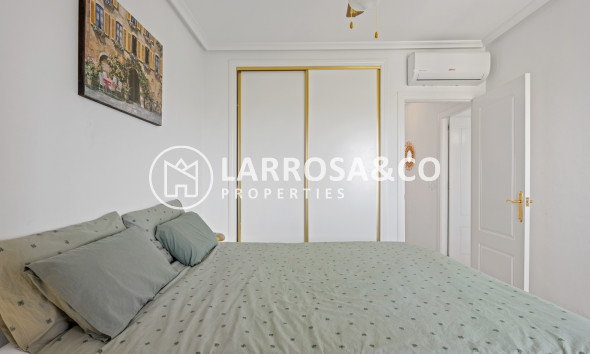 Resale - Apartment - Daya Nueva - Costa Blanca