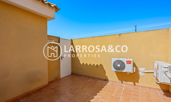 Resale - Apartment - Daya Nueva - Costa Blanca