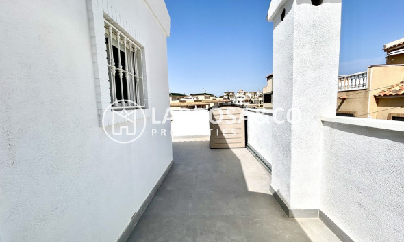 Resale - Detached House/Villa - Villamartín - Costa Blanca
