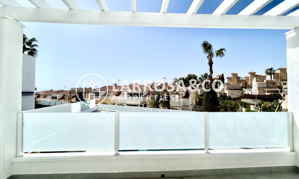Resale - Detached House/Villa - Villamartín - Costa Blanca