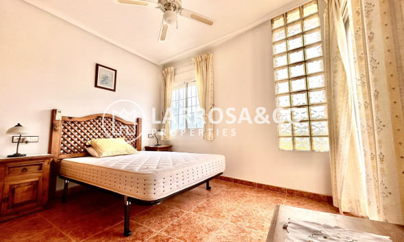 Resale - Semi-detached house - Cabo Roig - Costa blanca