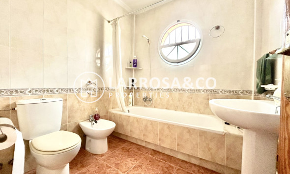 Resale - Semi-detached house - Cabo Roig - Costa blanca